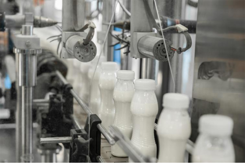 从奶牛到餐桌：牛奶粒度检测的守护之旅-陈晴 陈佳锦 SamE - 定1008.jpg